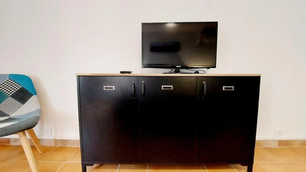 Chez Elle Apartment Oraison Homestay