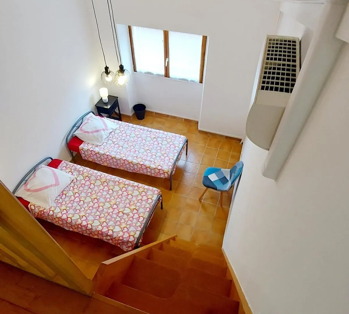 Chez Elle Apartment Oraison 0*,  France
