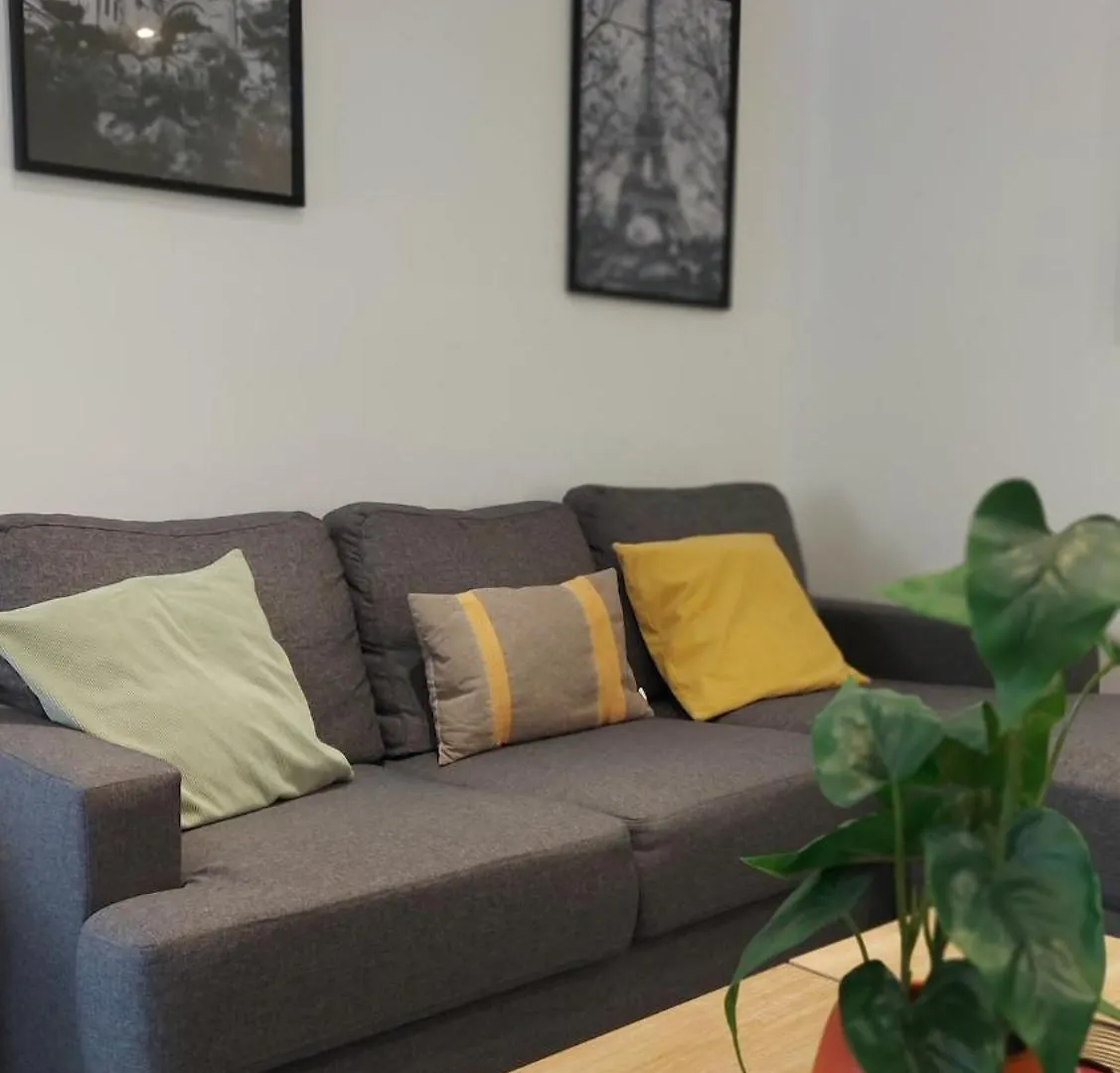 Homestay Chez Elle Apartment Oraison